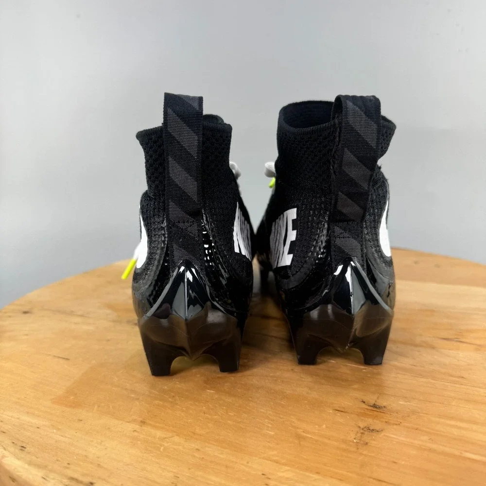 Nike Vapor Edge 360 Untouchable Mid Mens Size 7.5 Football Cleats Black White